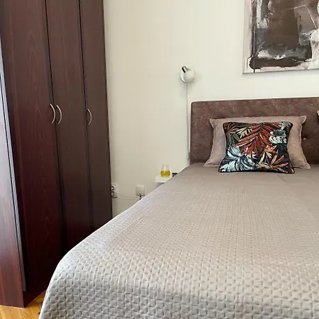 Apartman 62 - Besplatan Gradski Parking - Novi Sad Exterior foto